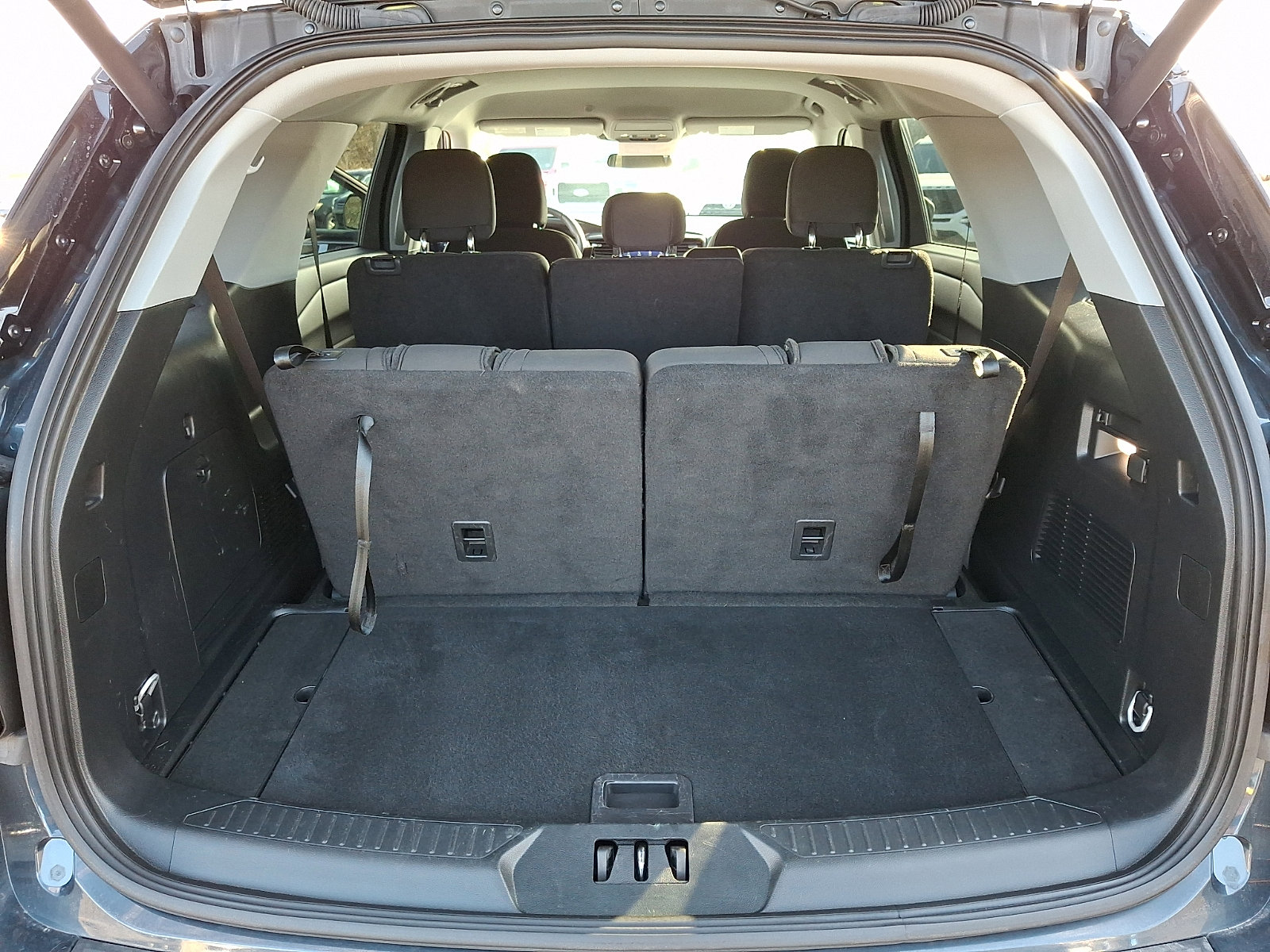 Certified 2023 Ford Explorer XLT AWD/4WD image 28