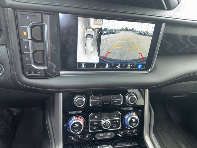 Used 2023 GMC Yukon XL Denali image 12