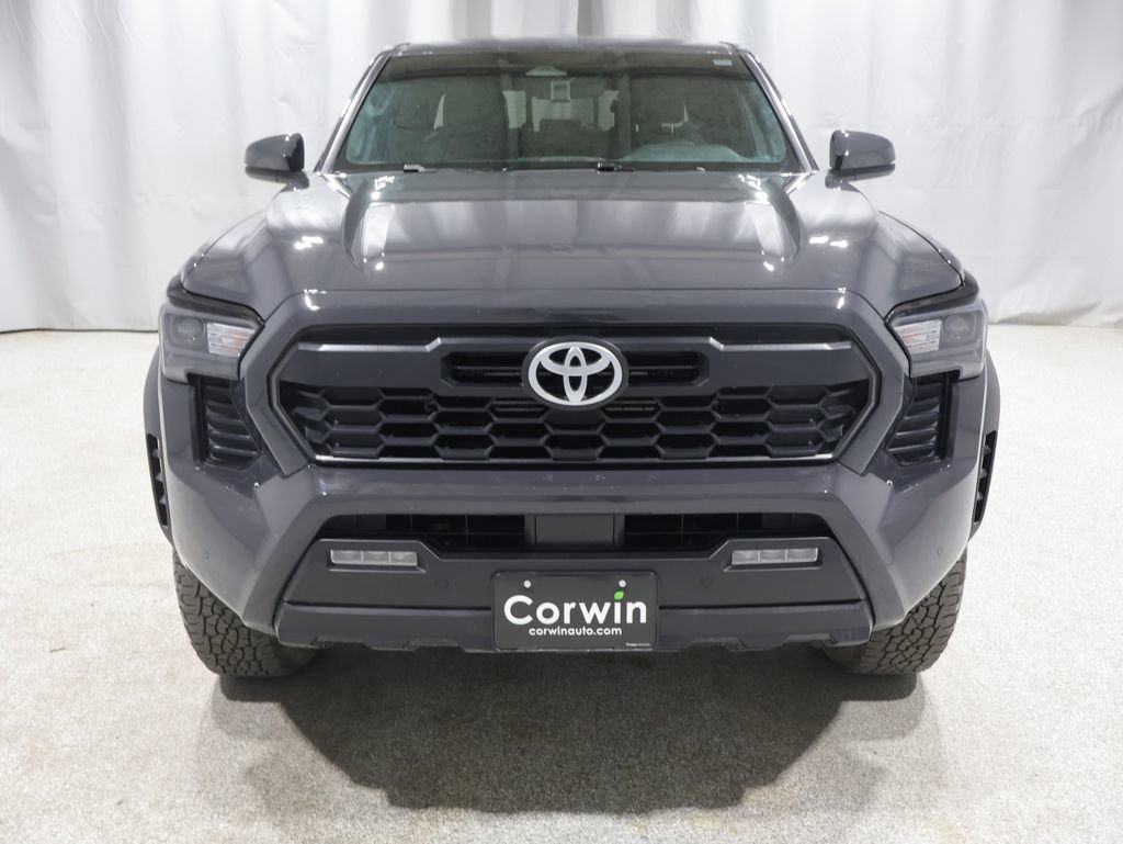 Used 2025 Toyota Tacoma TRD Off-Road w/ TRD Off Road Upgrade Package AWD/4WD image 8