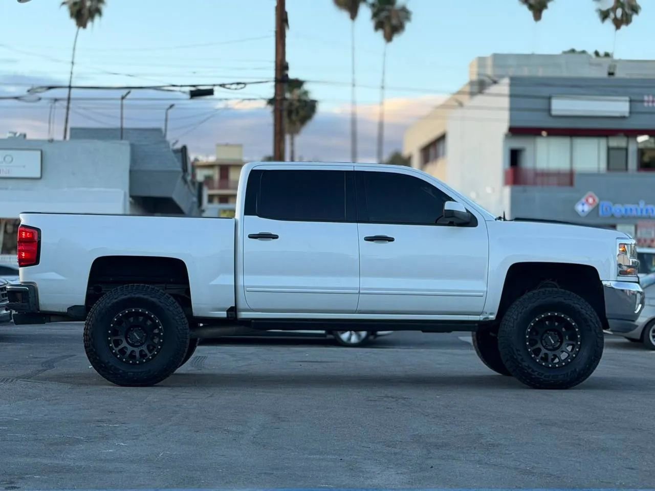 Used 2017 Chevrolet Silverado 1500 LT w/ All Star Edition image 18