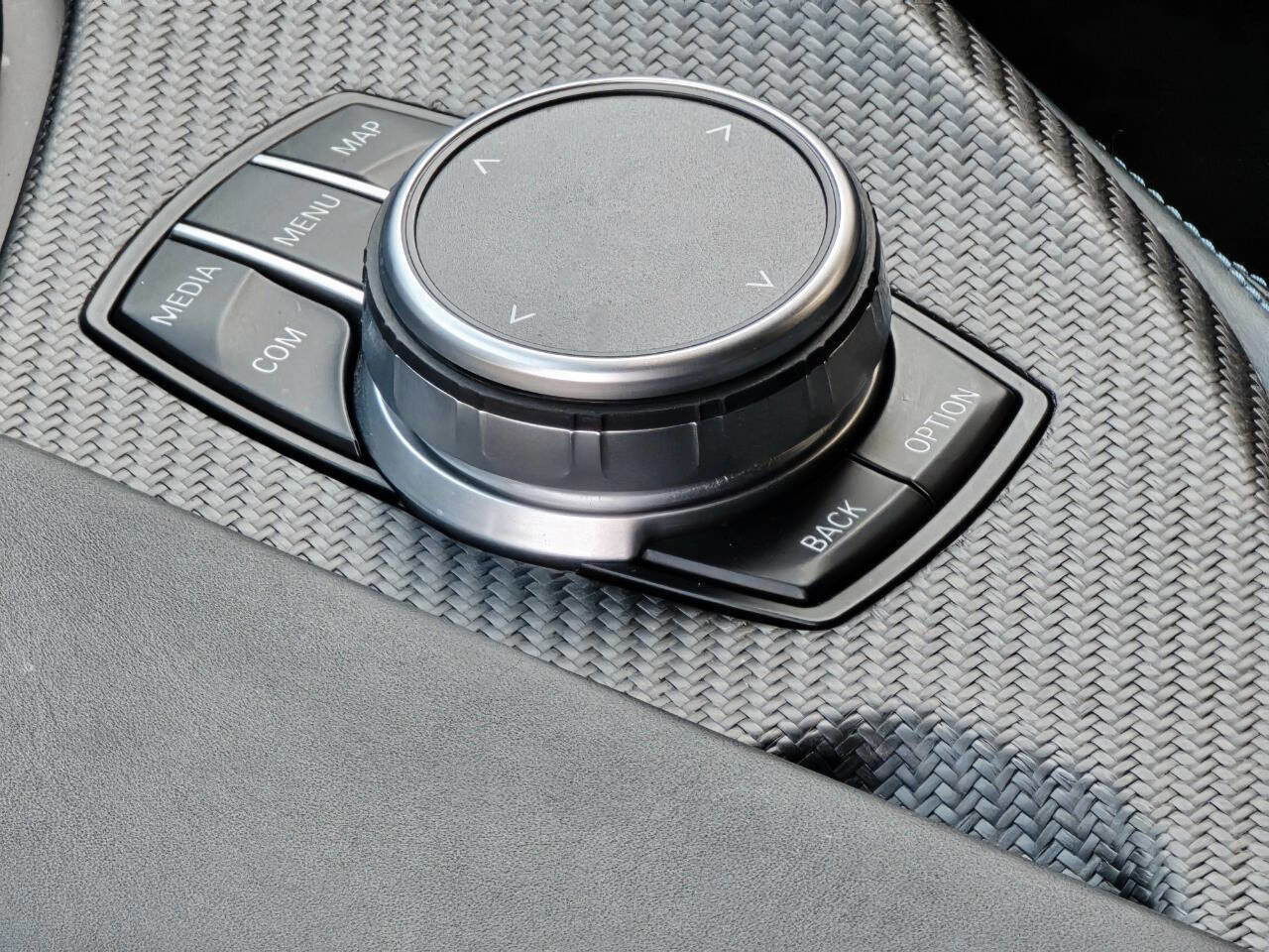 Used 2019 BMW i8 Coupe image 20