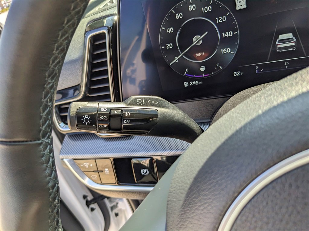 Certified 2025 Kia Sportage SX image 35