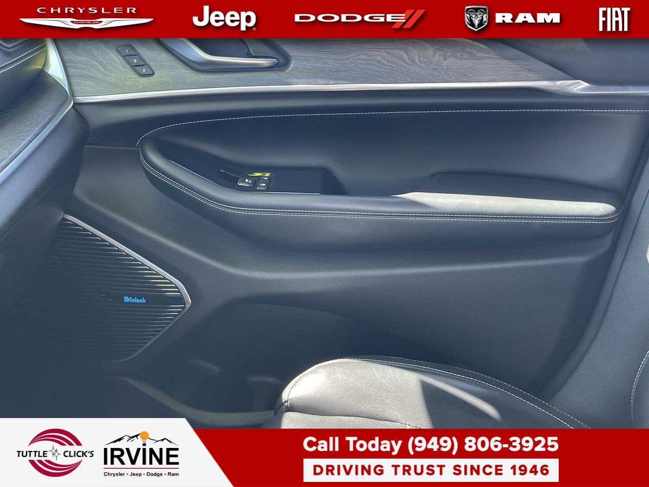 Used 2022 Jeep Grand Cherokee Overland w/ Luxury Tech Group IV image 21