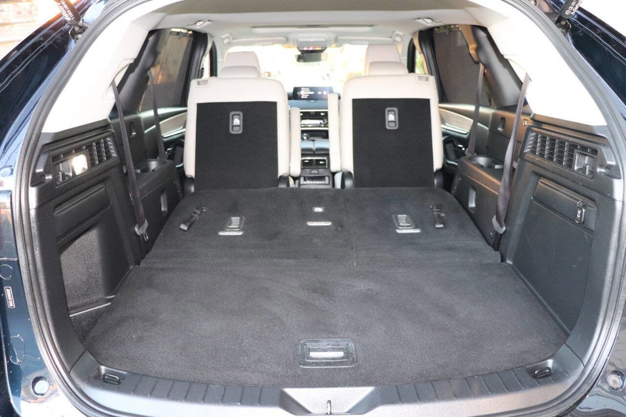 Used 2024 MAZDA CX-90 Plug-In Hybrid w/ Preferred image 28