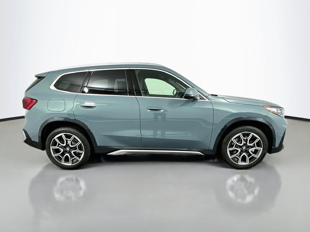 New 2027 BMW X1 xDrive28i w/ Technology Package AWD/4WD image 4