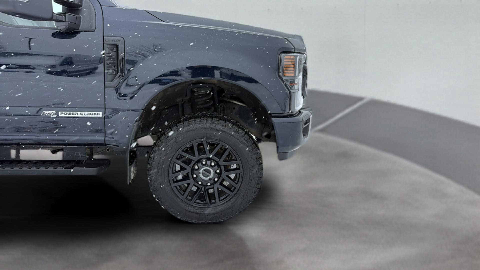 Used 2021 Ford F350 Lariat image 22