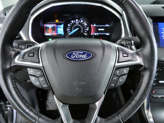 Certified 2020 Ford Edge Titanium w/ Canadian Touring Package AWD/4WD image 23