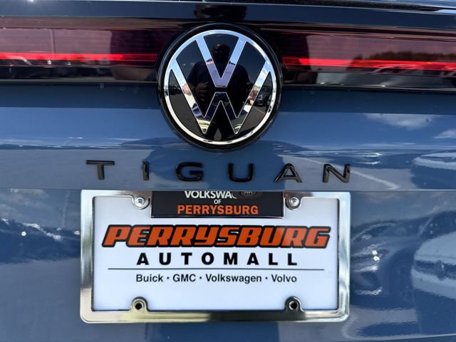 New 2026 Volkswagen Tiguan SE R-Line AWD/4WD image 32