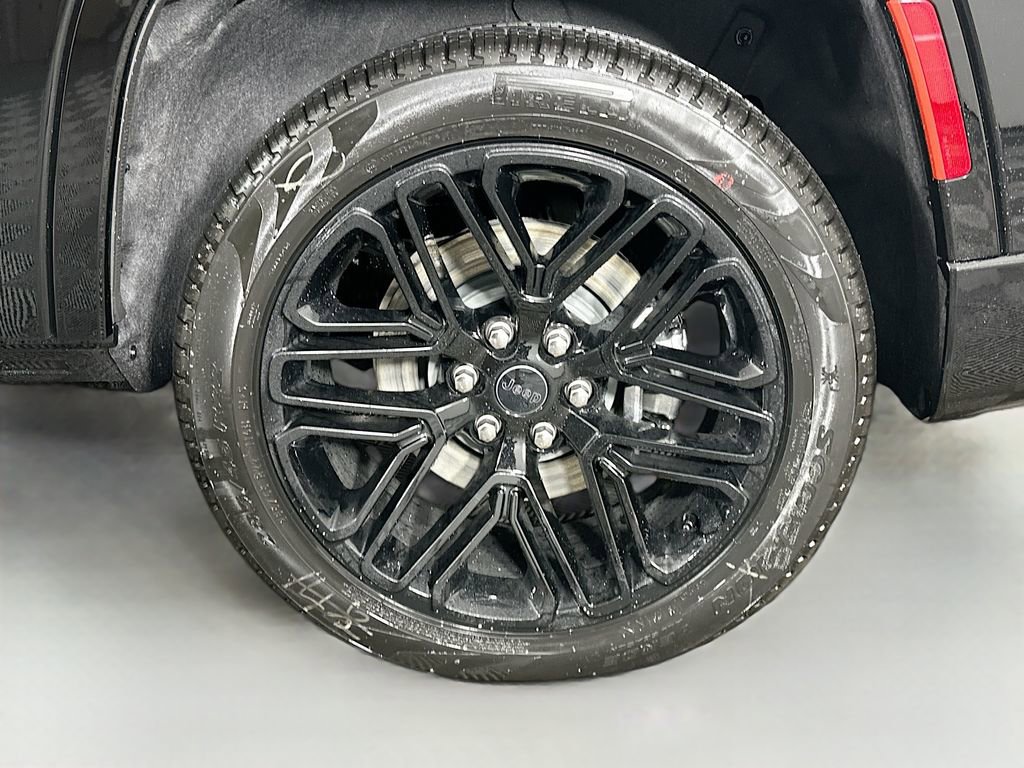 New 2026 Jeep Grand Wagoneer Limited image 17