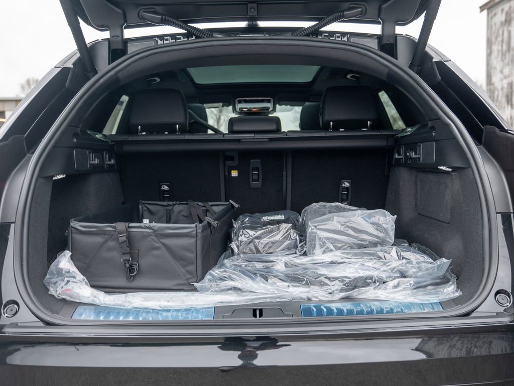 New 2026 Land Rover Range Rover Velar Dynamic SE AWD/4WD image 25