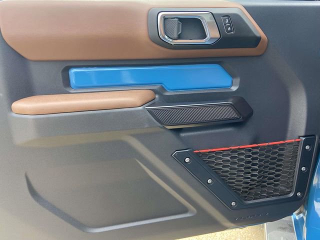 Used 2024 Ford Bronco Heritage Edition image 11