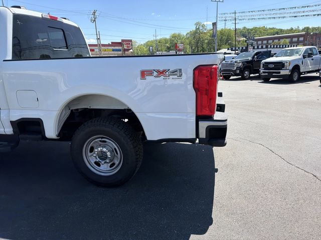 Used 2024 Ford F250 XL w/ FX4 Off-Road Package AWD/4WD image 6