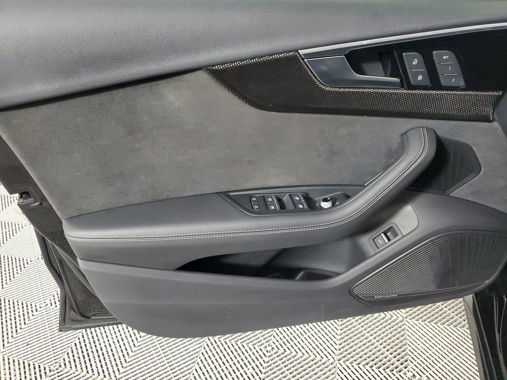 Used 2023 Audi S4 Premium Plus image 17