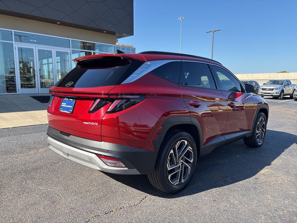 Certified 2025 Hyundai Tucson Limited AWD/4WD image 5