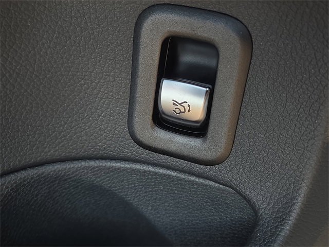 Certified 2021 Mercedes-Benz C 300 4MATIC Sedan image 24
