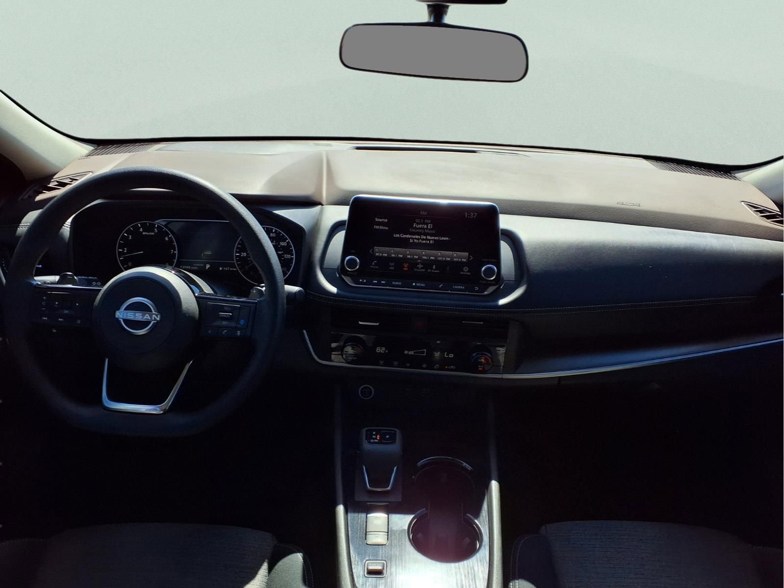 Used 2023 Nissan Rogue SV image 14