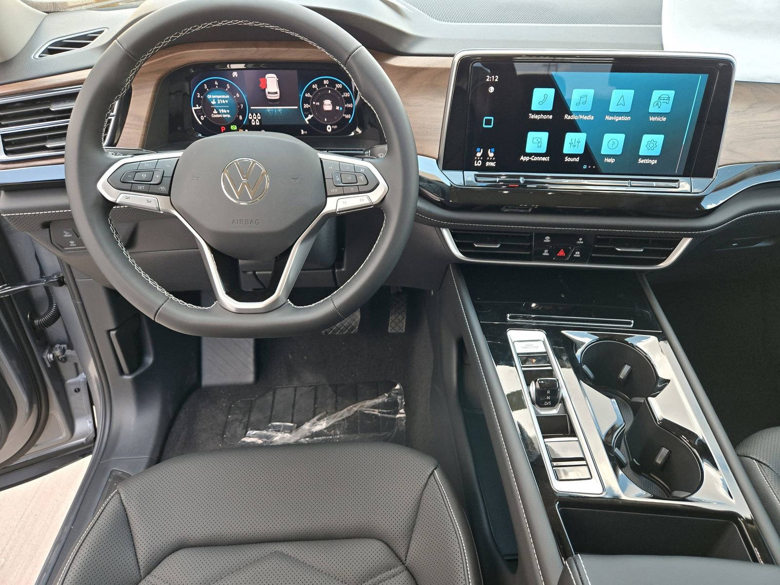 New 2026 Volkswagen Atlas SE image 11