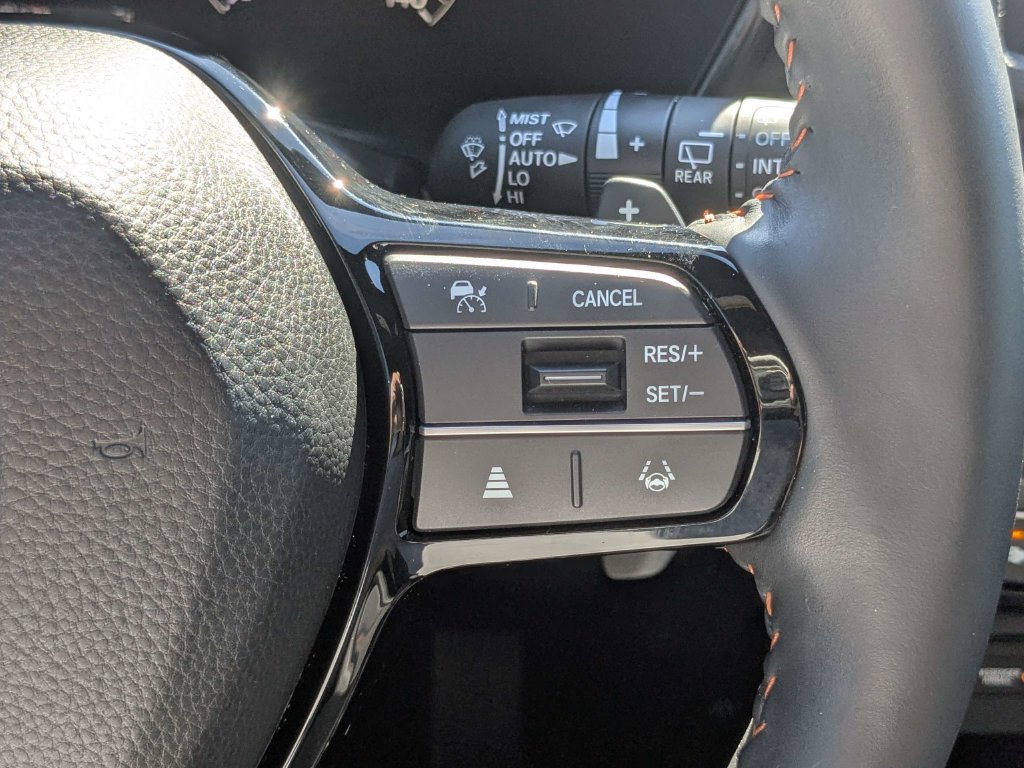 Used 2025 Honda CR-V Sport Touring image 33