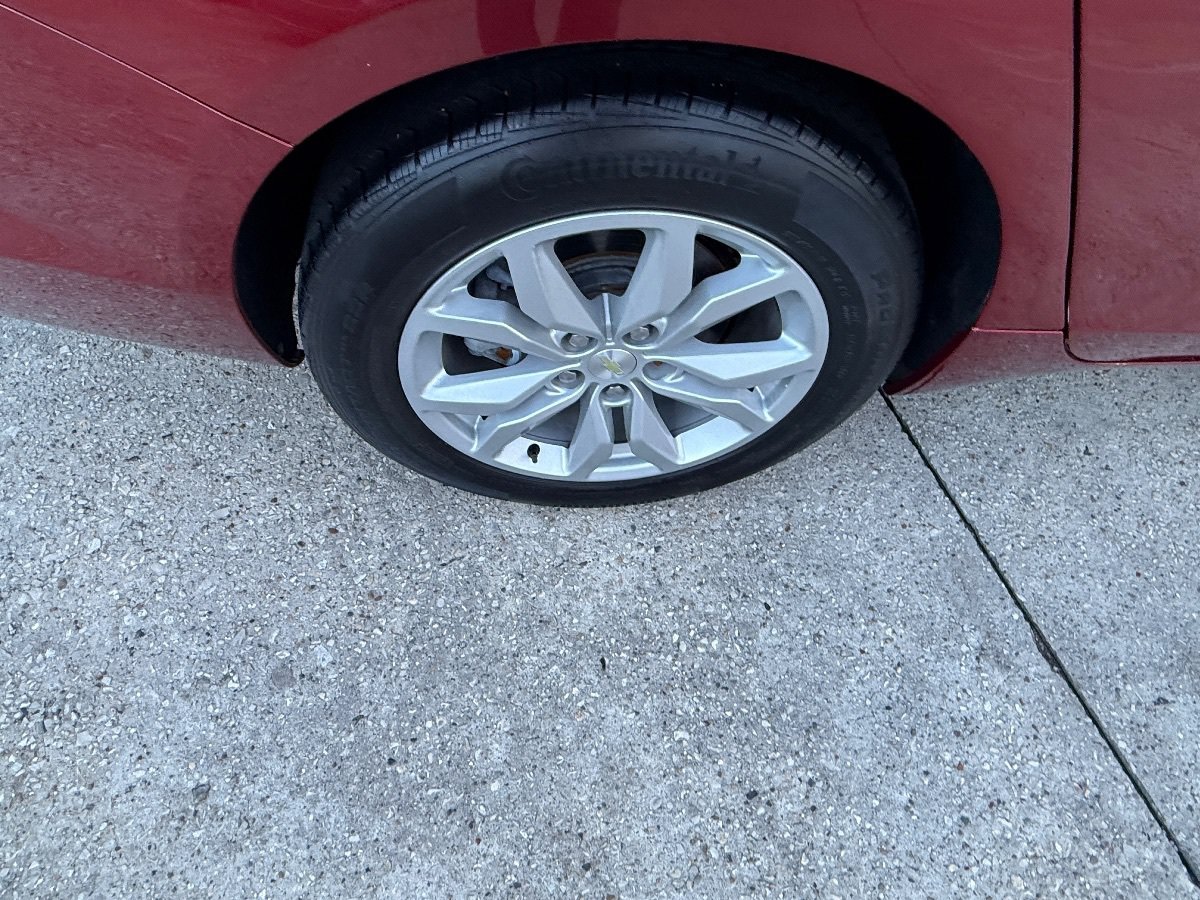 Used 2019 Chevrolet Impala LT FWD image 12