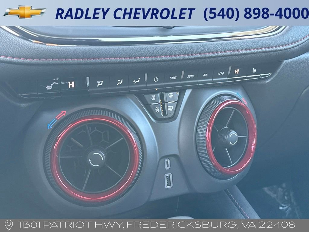 Certified 2025 Chevrolet Blazer RS image 17