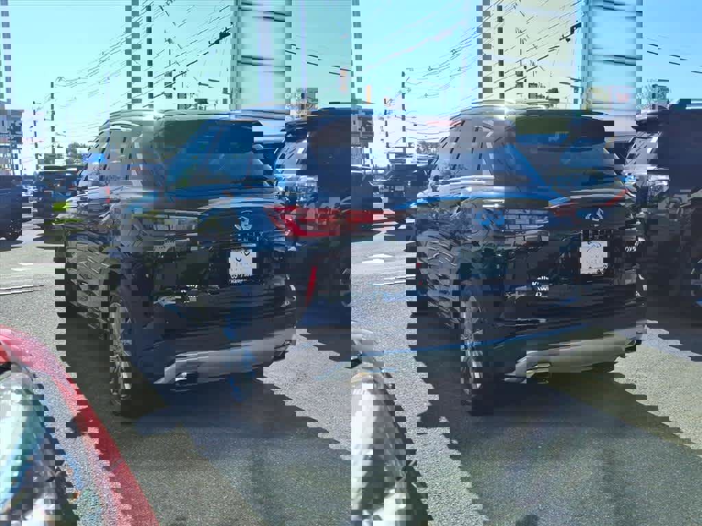 Certified 2023 INFINITI QX50 Luxe image 6