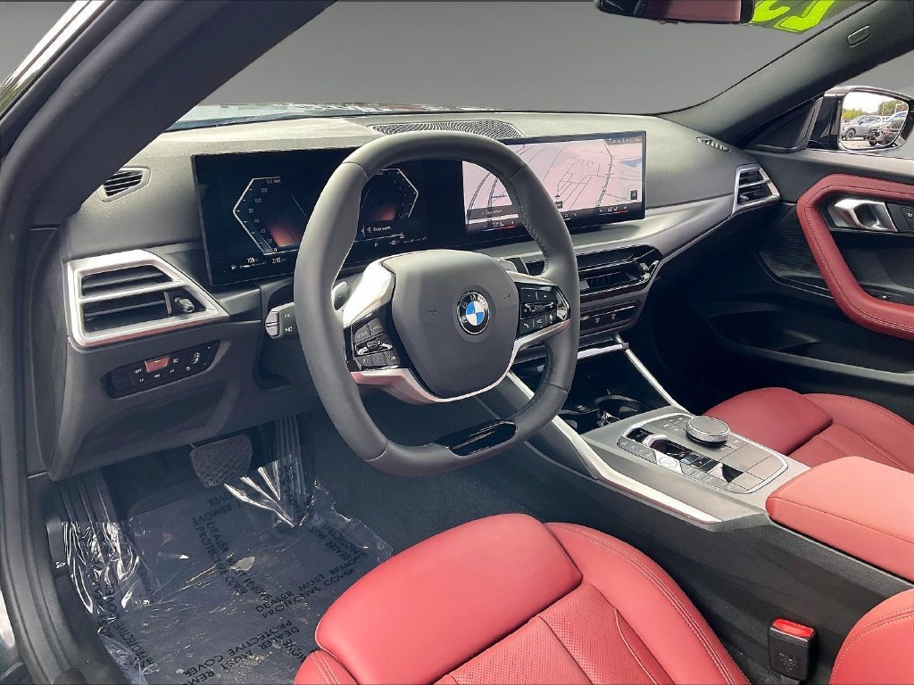 Used 2025 BMW 230i Coupe w/ Convenience Package RWD image 8