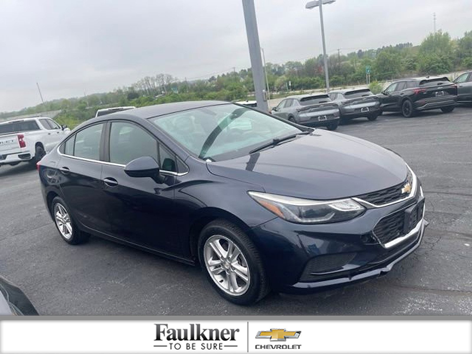 Used 2016 Chevrolet Cruze LT image 1