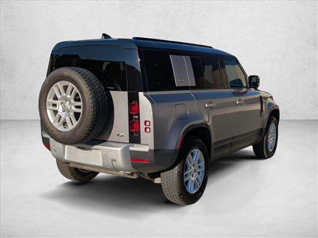 Used 2023 Land Rover Defender 110 S image 5