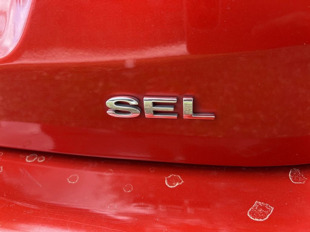 Used 2018 Ford Focus SEL w/ Cold Weather Package image 15