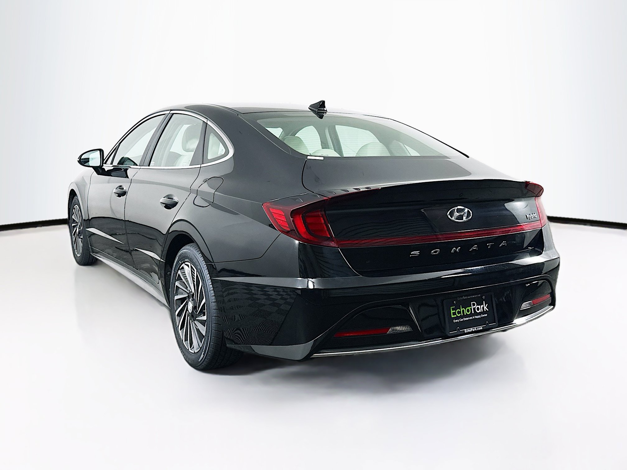 Used 2023 Hyundai Sonata SEL FWD image 5