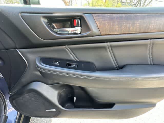 Used 2018 Subaru Outback 2.5i Limited AWD/4WD image 21