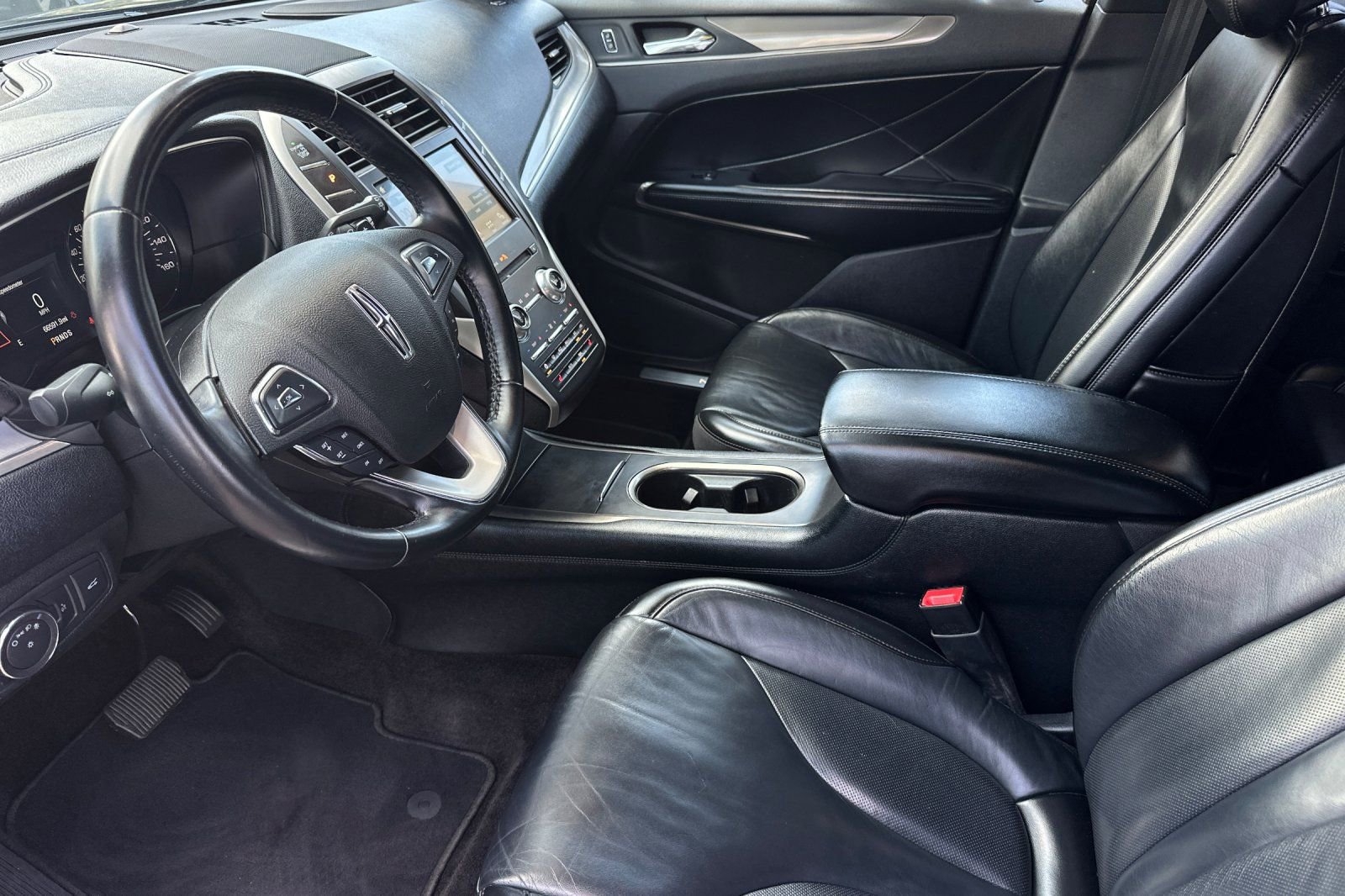 Used 2018 Lincoln MKC Select w/ Select Plus Package image 9