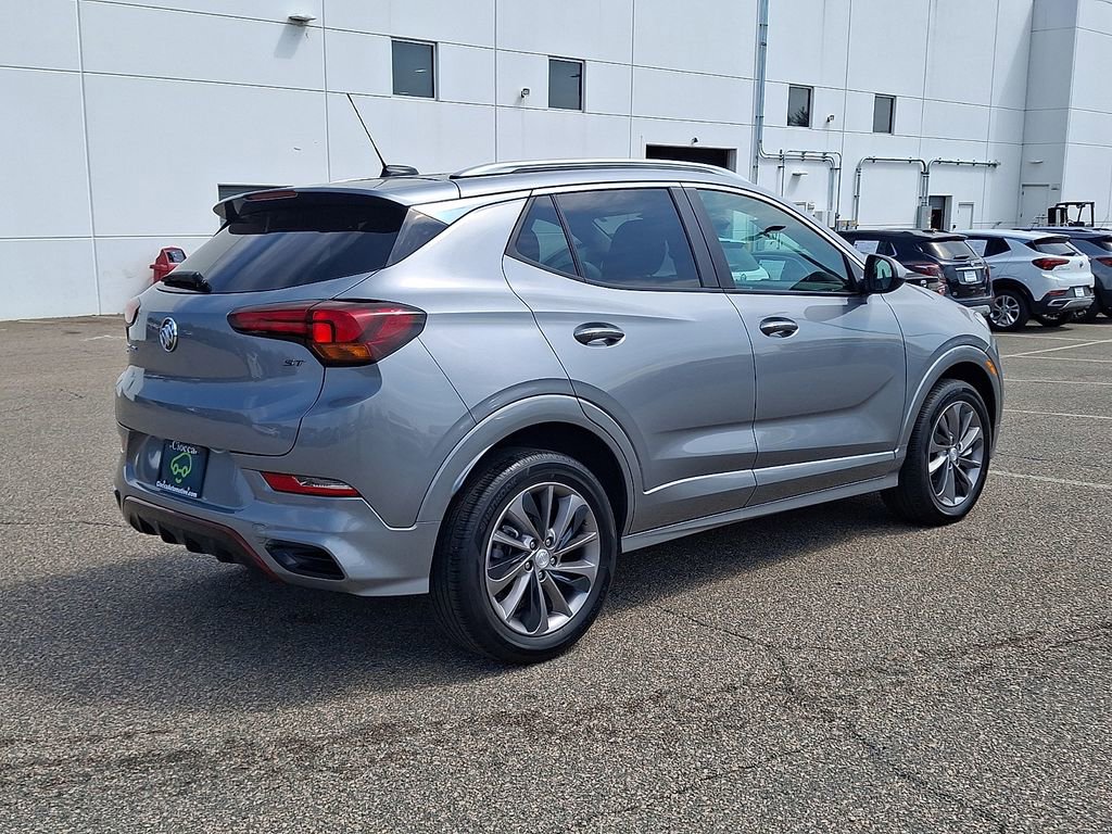 Used 2023 Buick Encore GX Select w/ Sport Touring Package AWD/4WD image 9