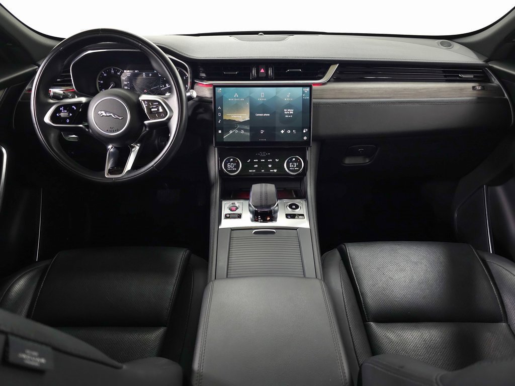 Certified 2022 Jaguar F-PACE S image 13