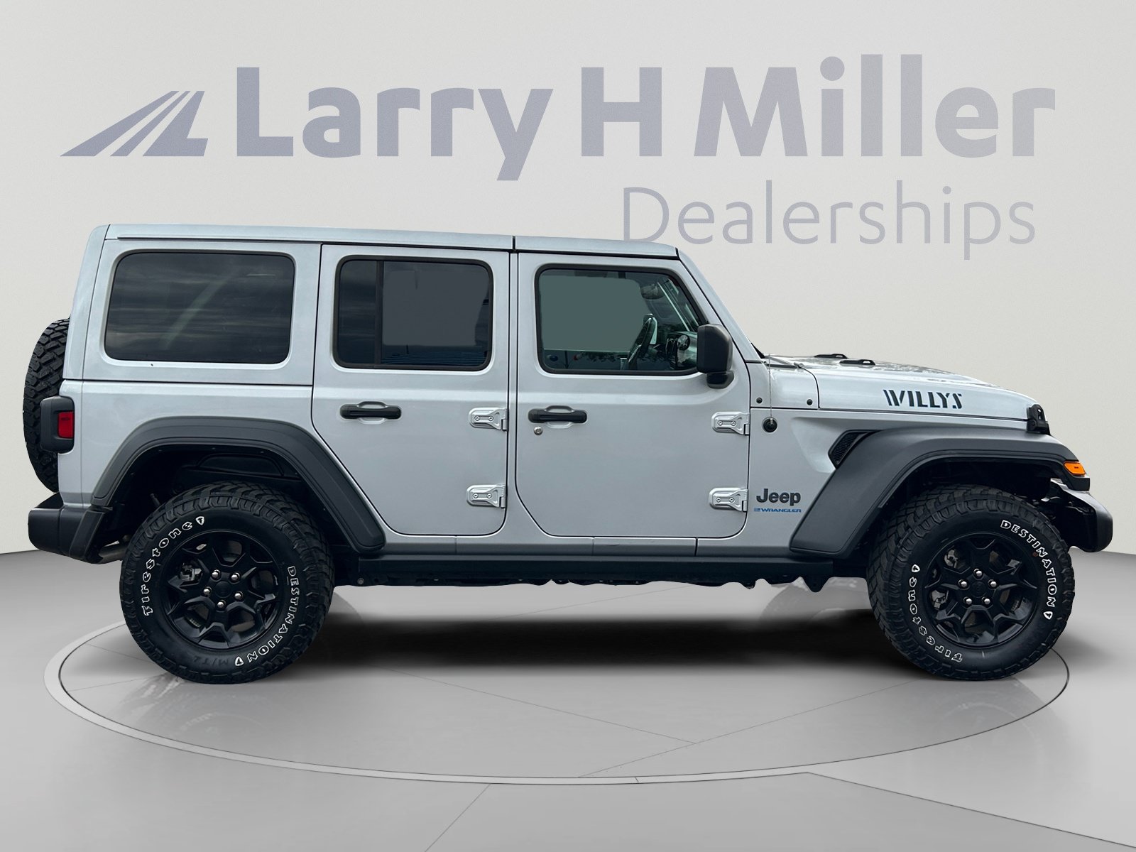 Used 2023 Jeep Wrangler Unlimited w/ Convenience Group AWD/4WD image 6