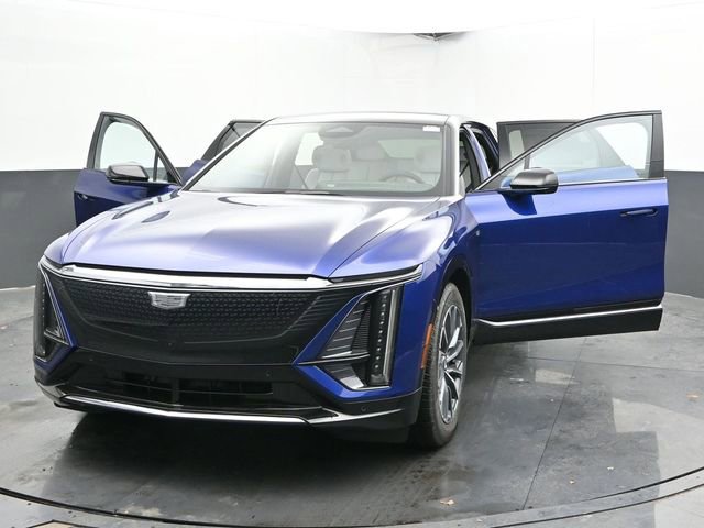 New 2025 Cadillac Lyriq Sport image 50