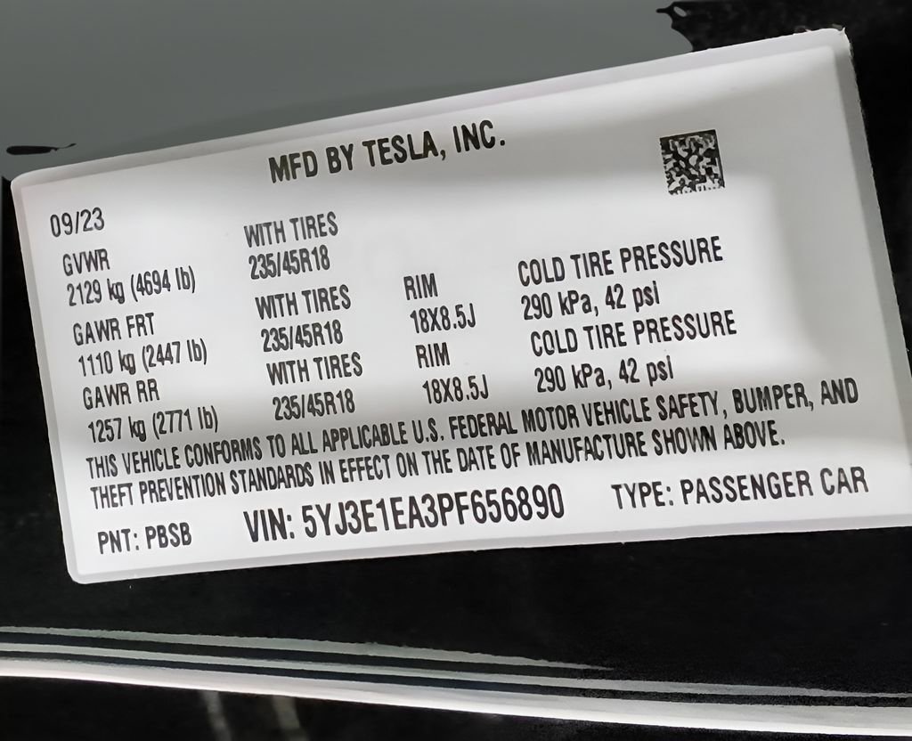 Used 2023 Tesla Model 3 Standard Range RWD image 14