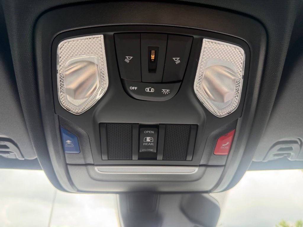 New 2026 RAM 1500 Express AWD/4WD image 38