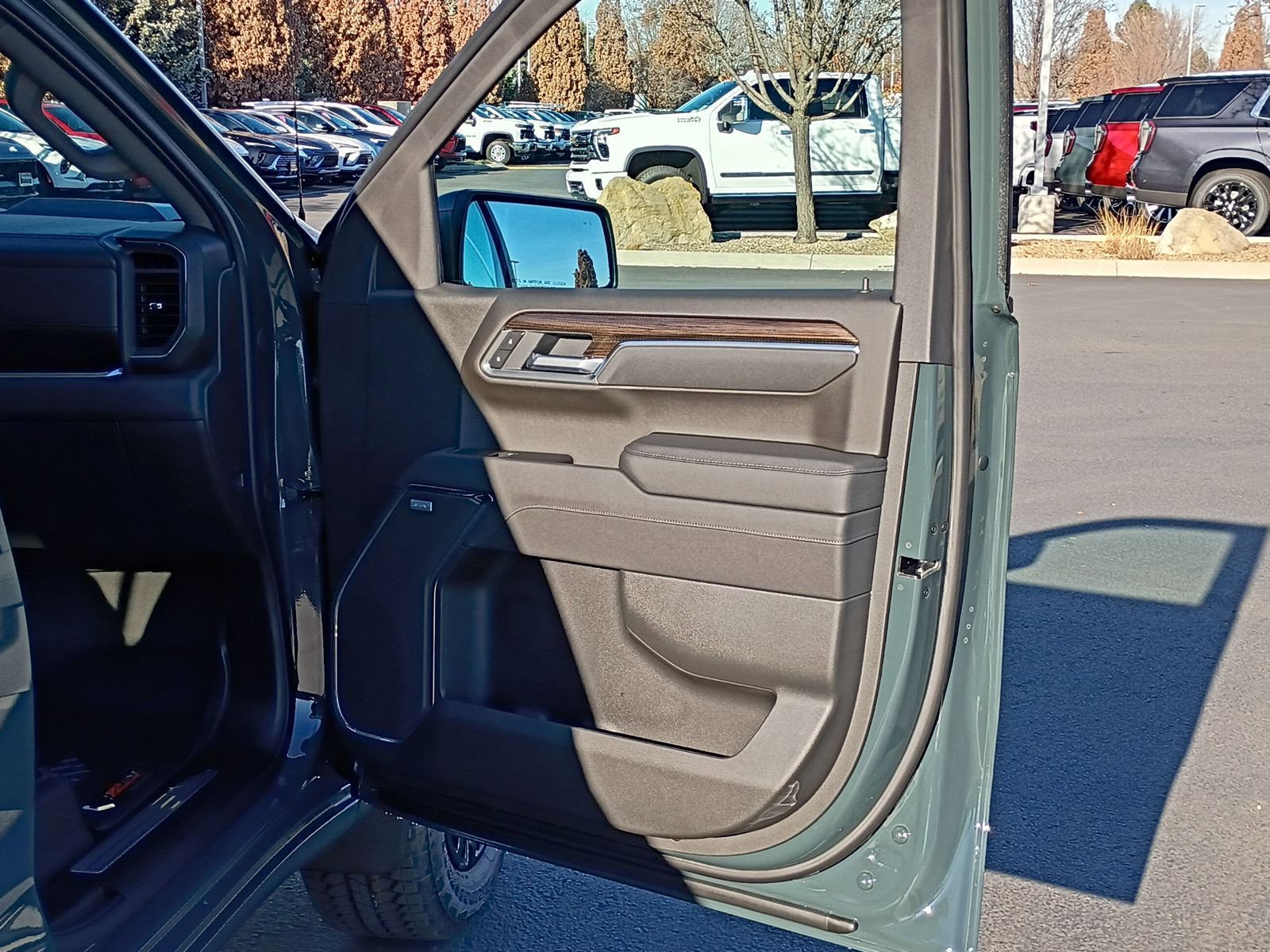 New 2026 Chevrolet Silverado 1500 LT Trail Boss w/ LT Trail Boss Premium Package image 22