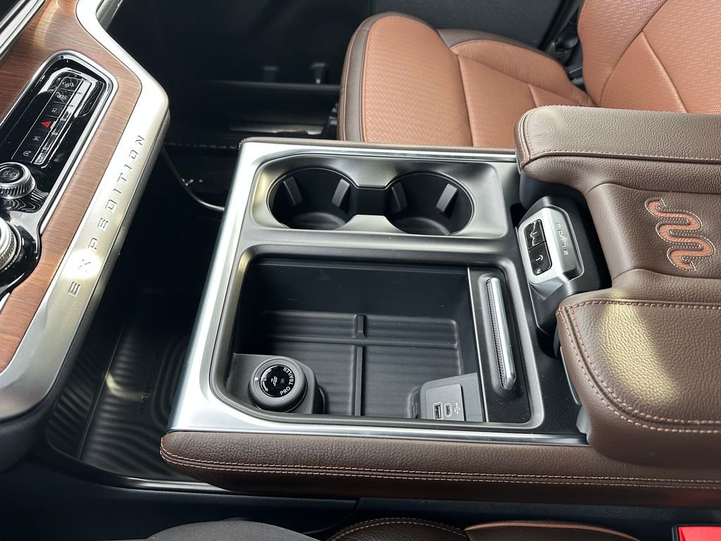 New 2026 Ford Expedition Max King Ranch image 90