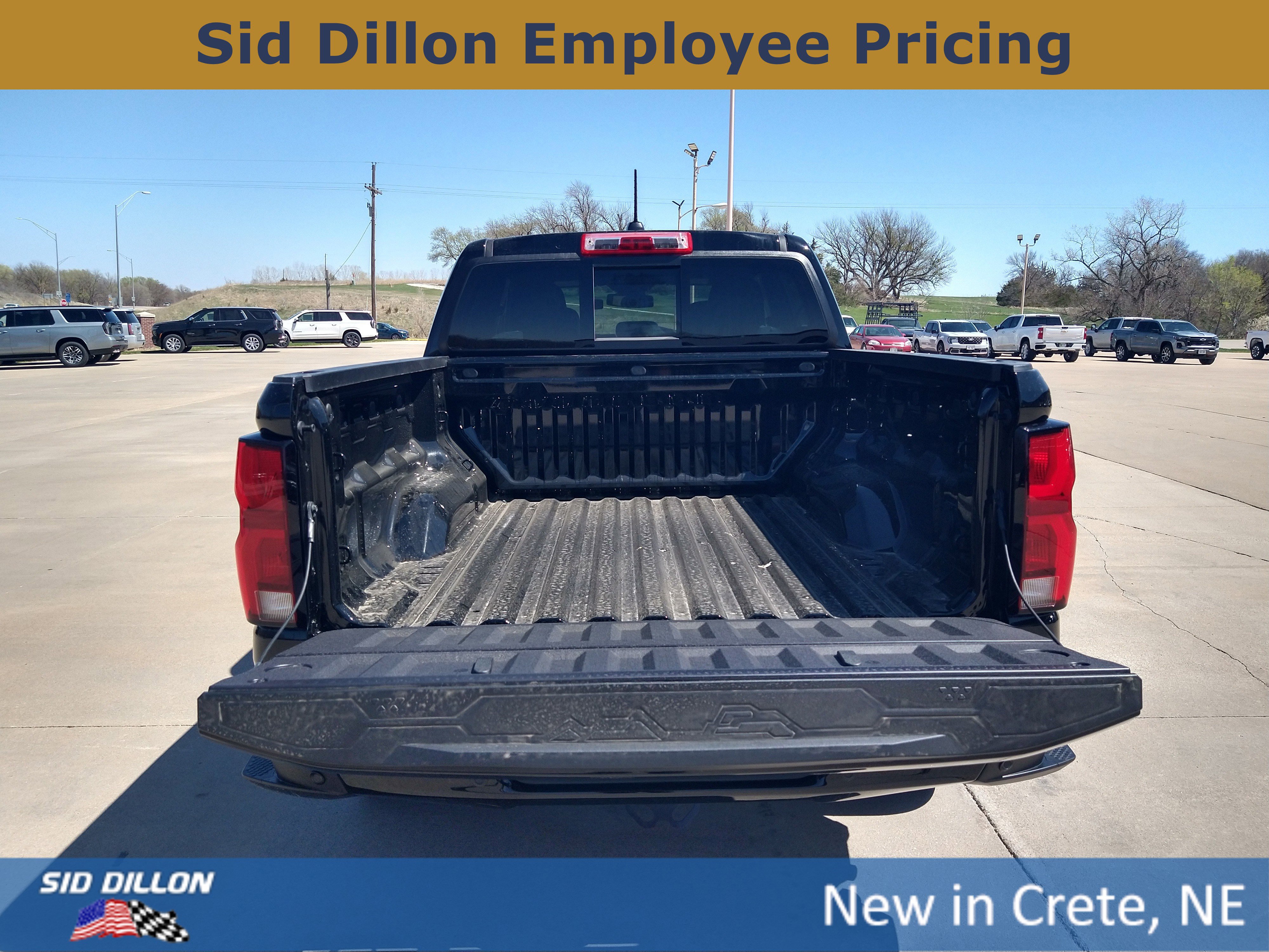 New 2025 Chevrolet Colorado LT w/ LT Convenience Package image 11