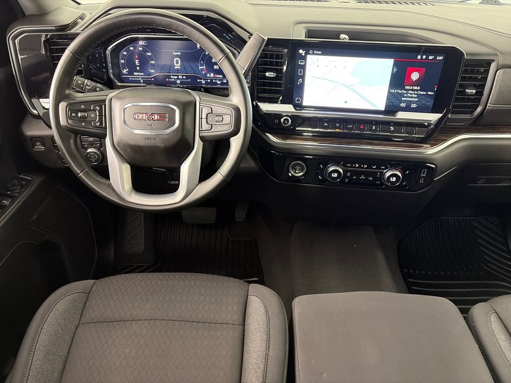 Used 2024 GMC Sierra 1500 Elevation w/ X31 Off-Road Package AWD/4WD image 14