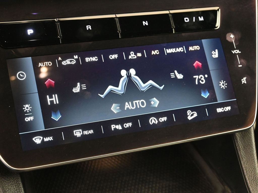 Used 2024 Maserati Grecale GT image 25