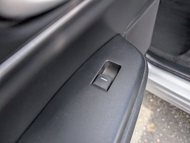 Used 2020 Honda CR-V EX-L image 11
