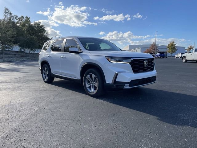 New 2025 Honda Pilot EX-L image 2