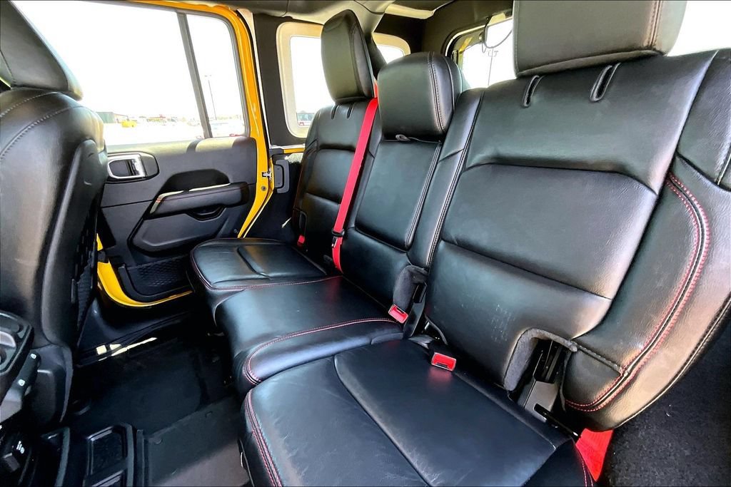 Used 2020 Jeep Wrangler Unlimited Rubicon w/ Quick Order Package 28Y Recon AWD/4WD image 25