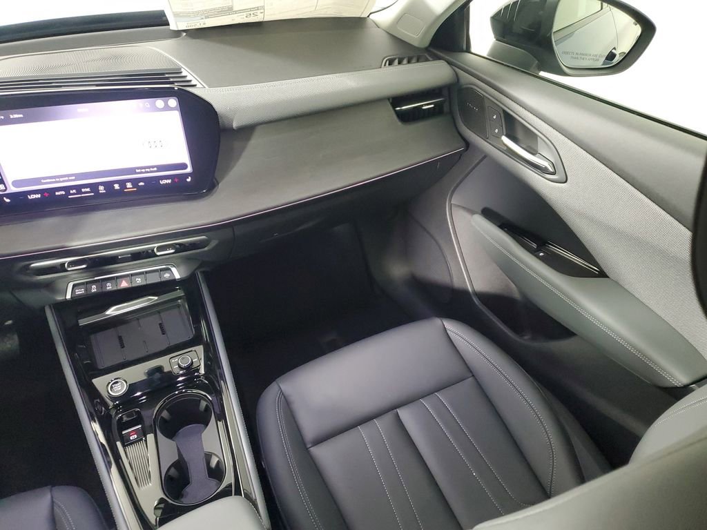 New 2026 Audi Q3 quattro 2.0T AWD/4WD image 17