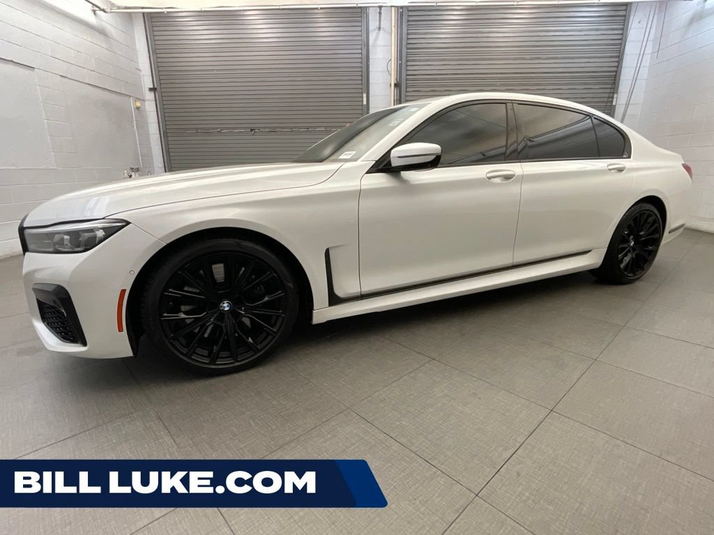 Used 2022 BMW 750i xDrive w/ Luxury Rear Seating Package