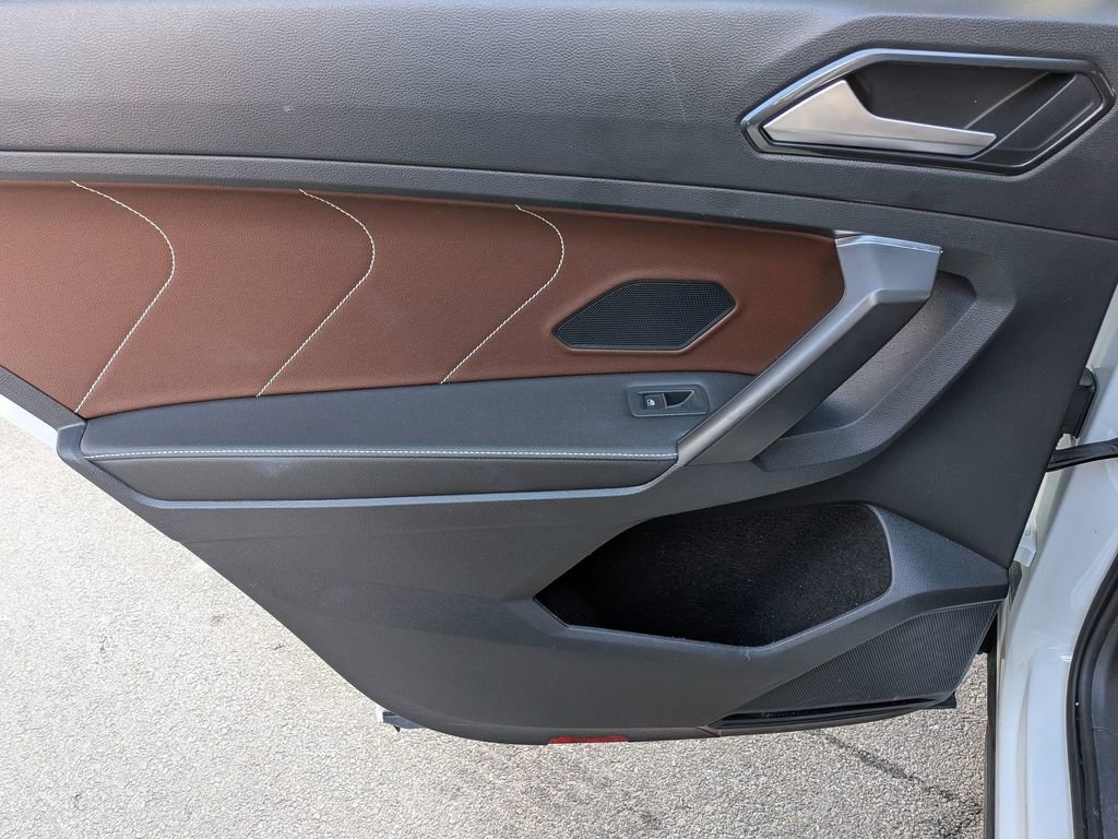 Used 2022 Volkswagen Tiguan SEL R-Line image 29