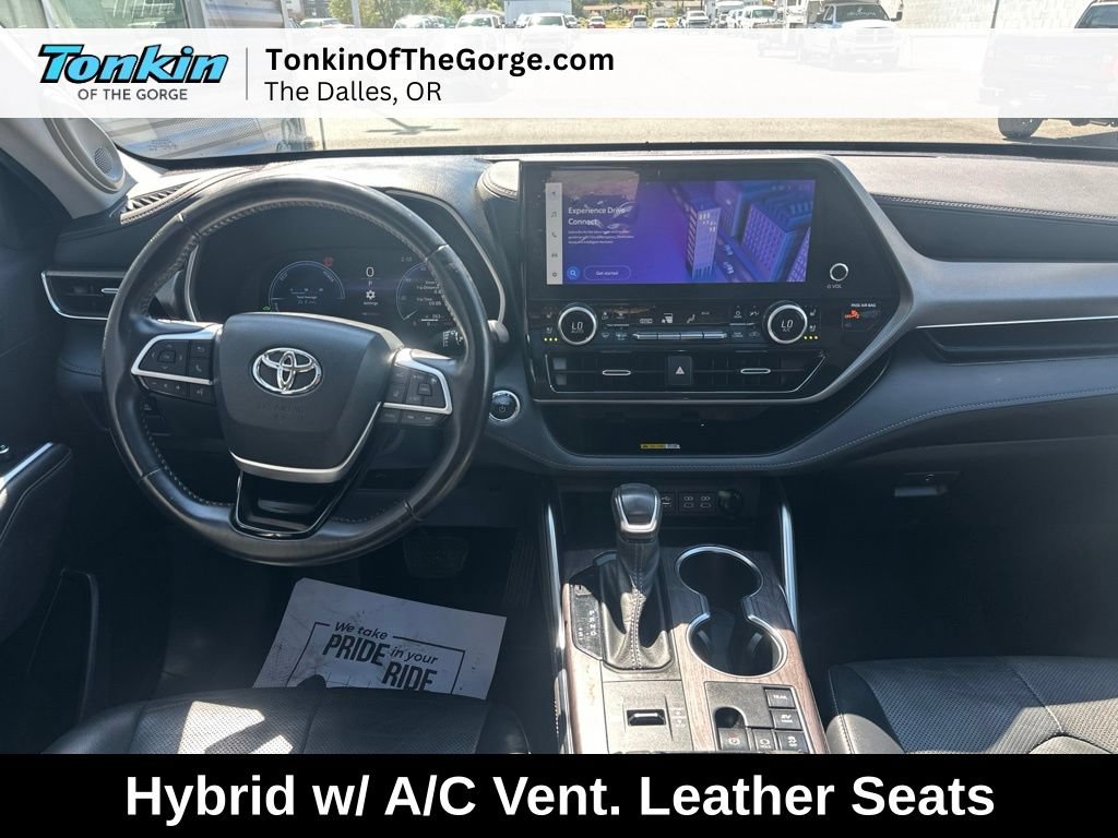 Used 2023 Toyota Highlander Limited AWD/4WD image 20